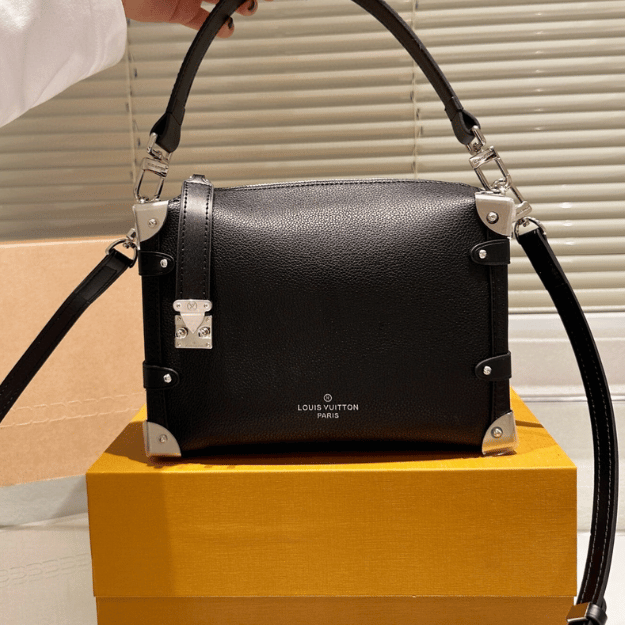 Louis Vuitton Side Trunk MM Black Grainy 9.3 Inches M25160