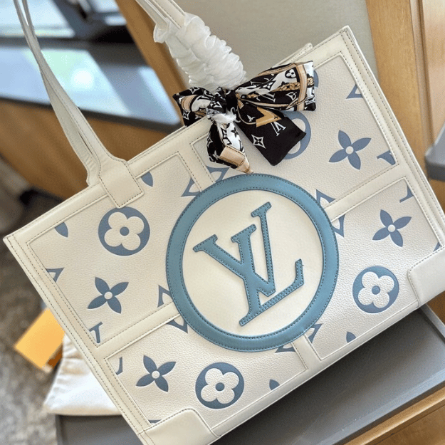 Louis Vuitton Onthego Tote Bag White / Blue 15.7 Inches
