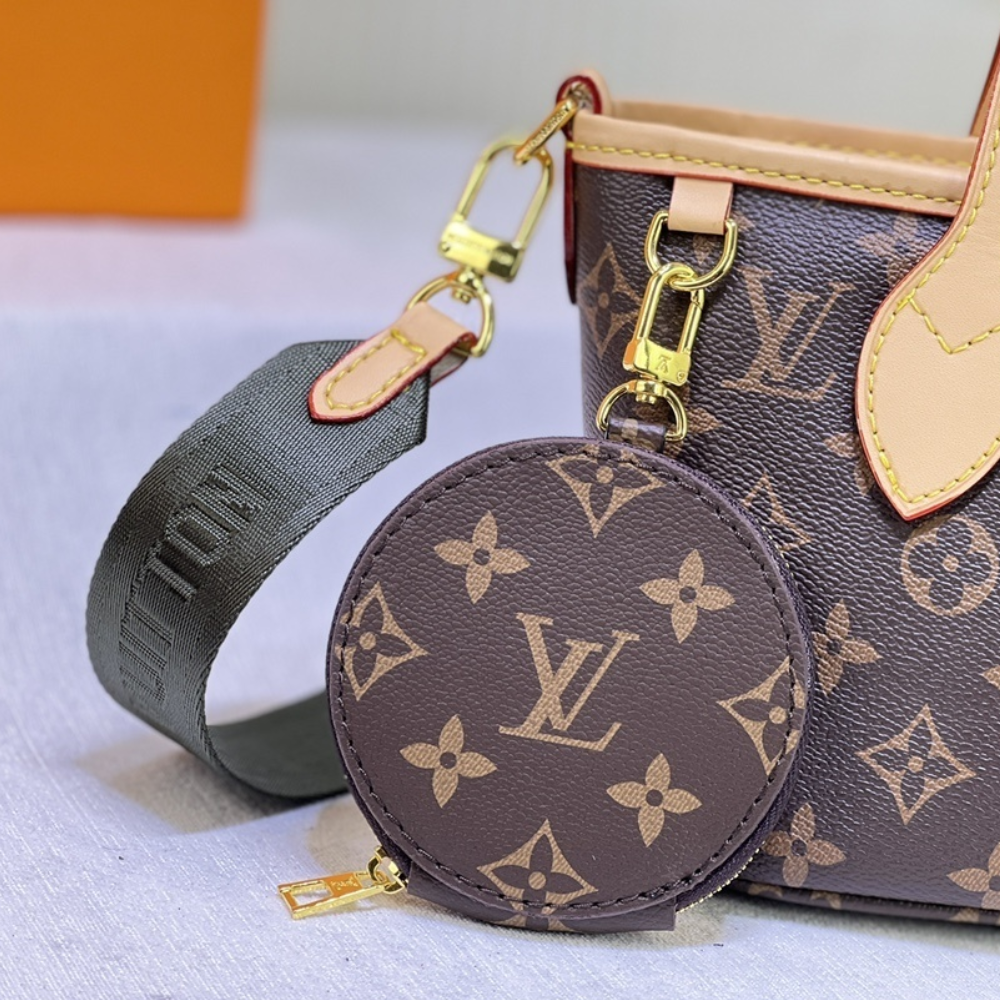 Louis Vuitton Neverfull BB Monogram Brown 9.4 Inches M46705