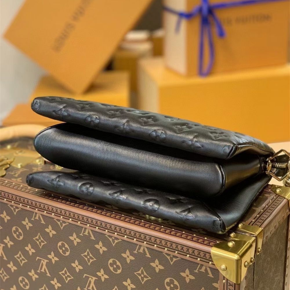 Louis Vuitton Coussin PM Black 10.2 Inches M57790