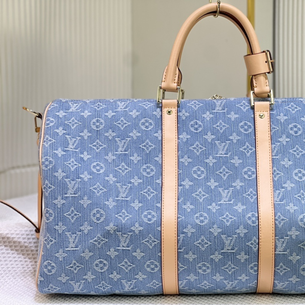 Louis Vuitton Keepall Bandoulière 50 Blue 19.7 Inches M25334