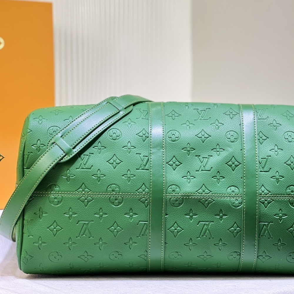 Louis Vuitton Keepall Bandoulière 50 Bag Green 19.7 Inches M23751