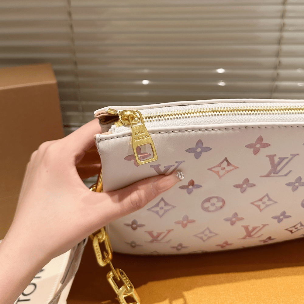 Louis Vuitton Coussin PM Dream Cream 10.2-Inch M25507