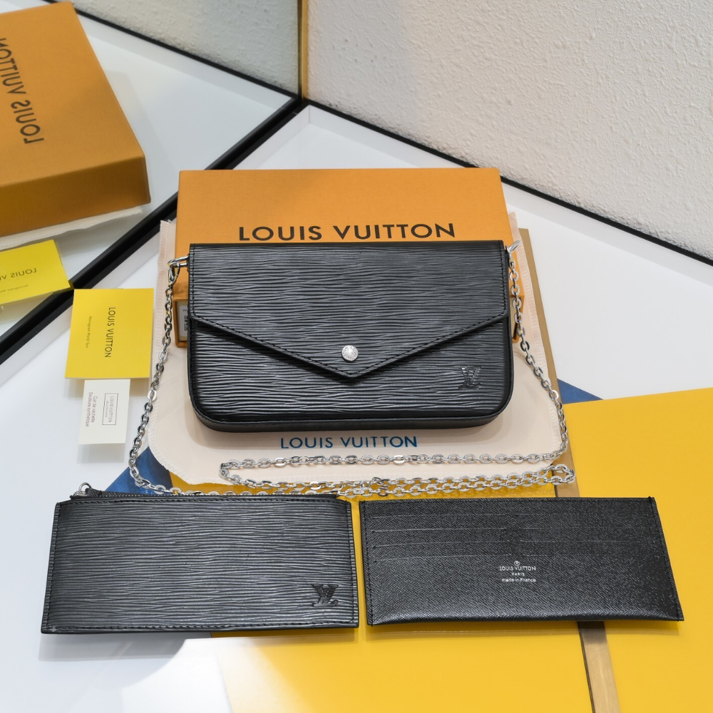 Louis Vuitton Pochette Félicie Epi Black 8.3 Inches M62648