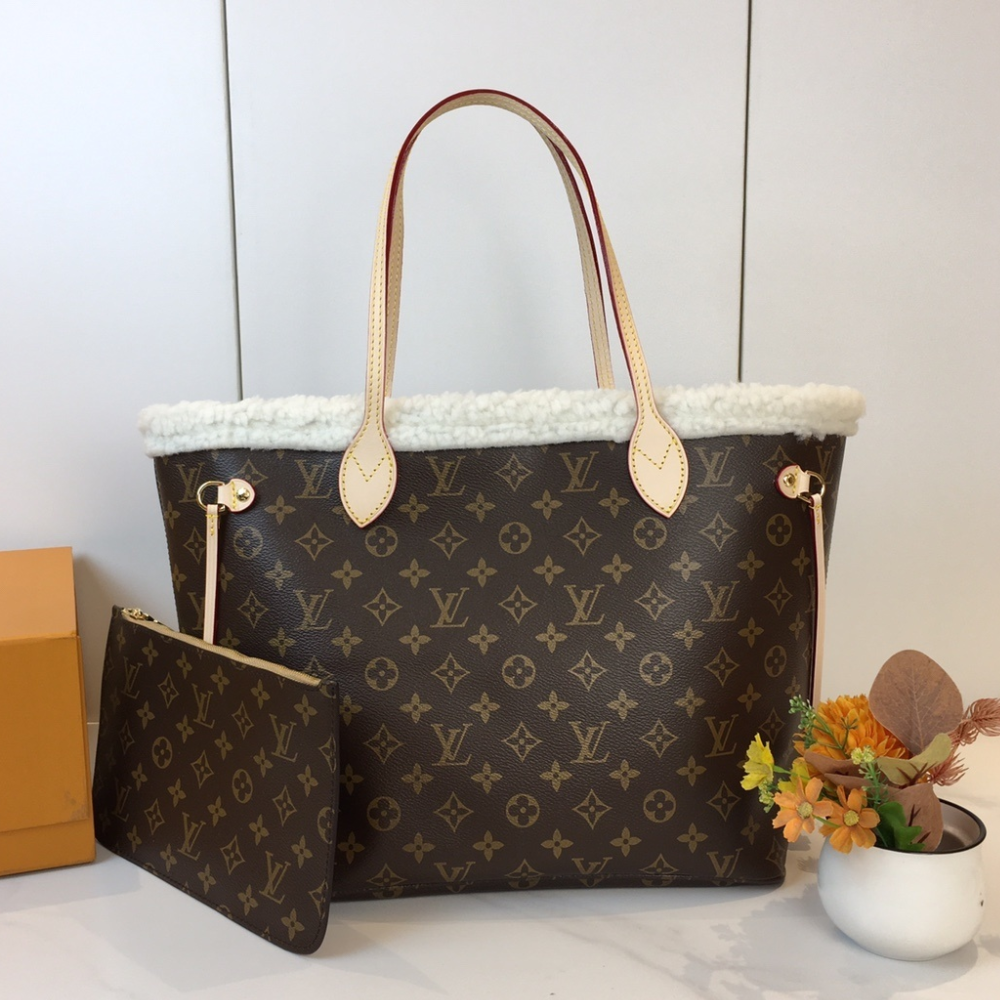 Louis Vuitton Neverfull Monogram Shearling Trim MM Brown 12.2 Inches M56960